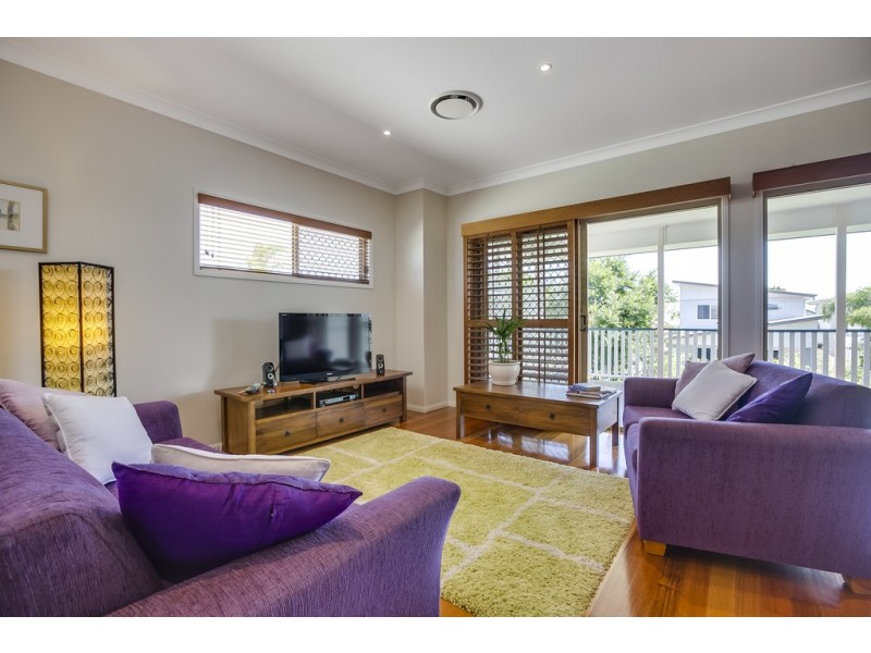 44 Waterview Avenue, Wynnum QLD 4178