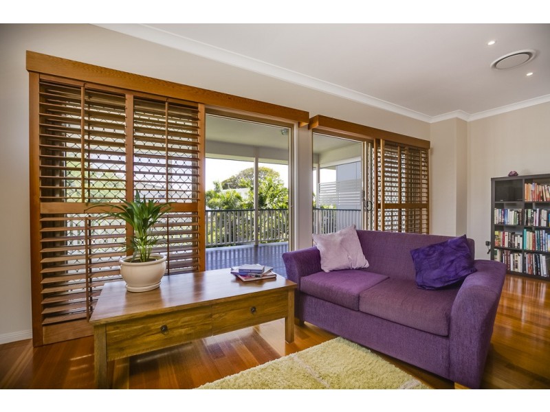 44 Waterview Avenue, Wynnum QLD 4178