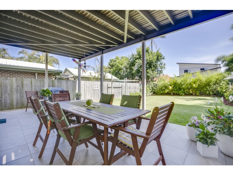 44 Waterview Avenue, Wynnum QLD 4178