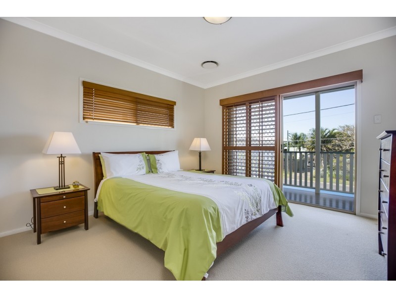 44 Waterview Avenue, Wynnum QLD 4178