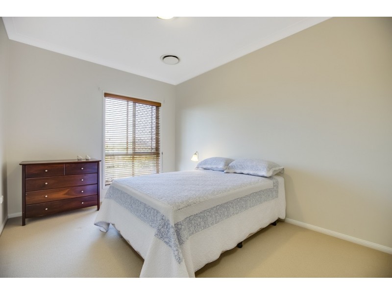 44 Waterview Avenue, Wynnum QLD 4178