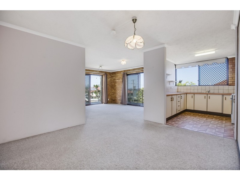 2 – 14 Nelson Parade, Manly QLD 4179