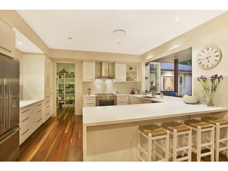 30 Ermelo Road, Gumdale QLD 4154