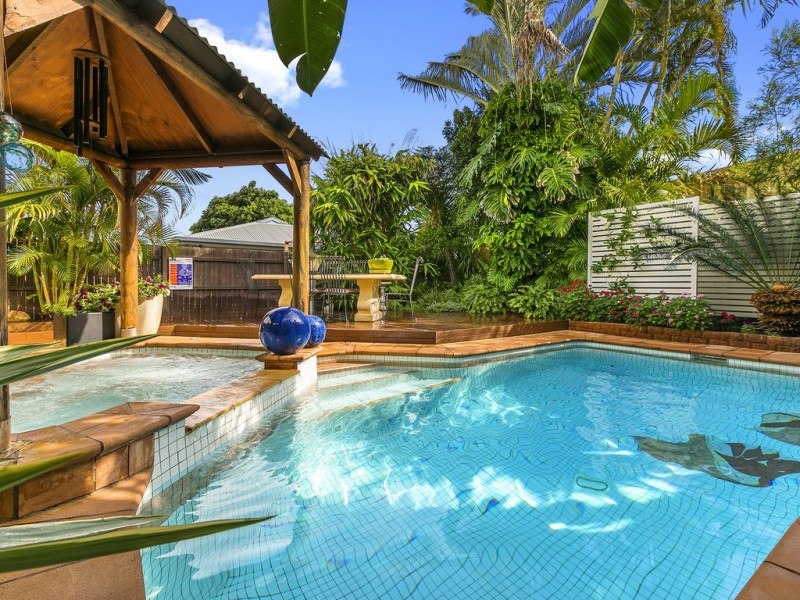 353 Esplanade, Manly QLD 4179