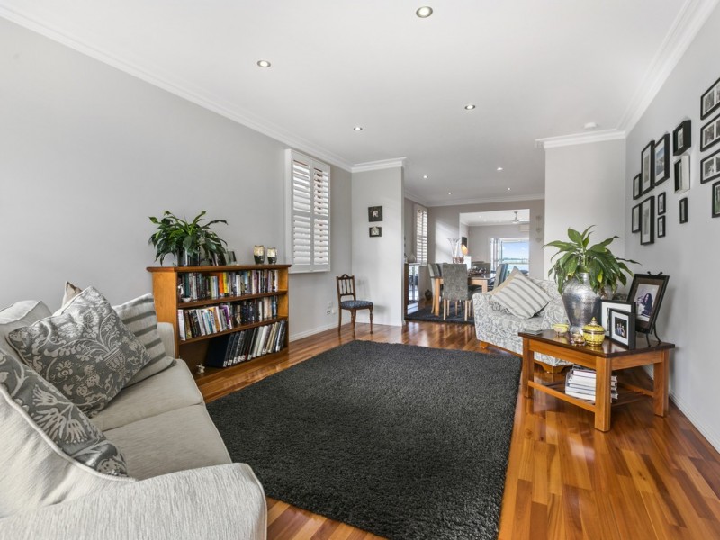 353 Esplanade, Manly QLD 4179