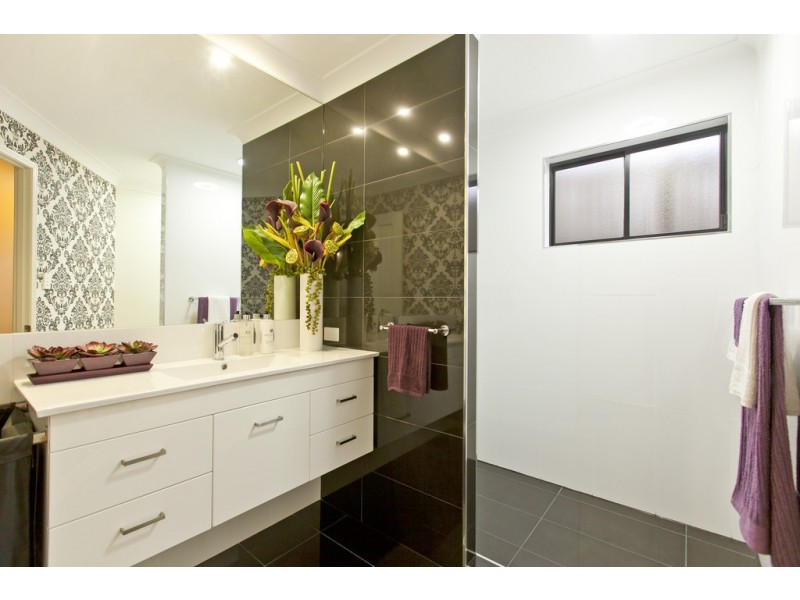 179 Melville Terrace, Manly QLD 4179