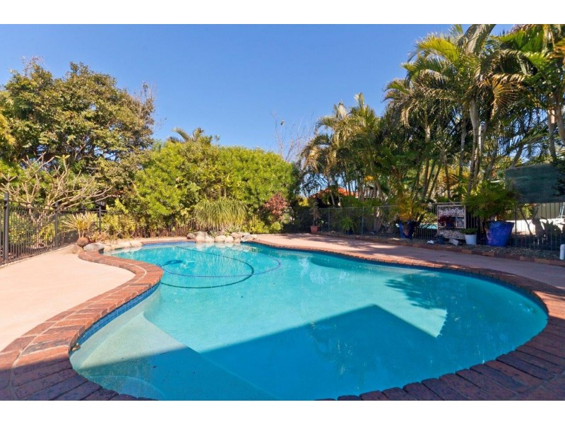 36 Waterview Avenue, Wynnum QLD 4178