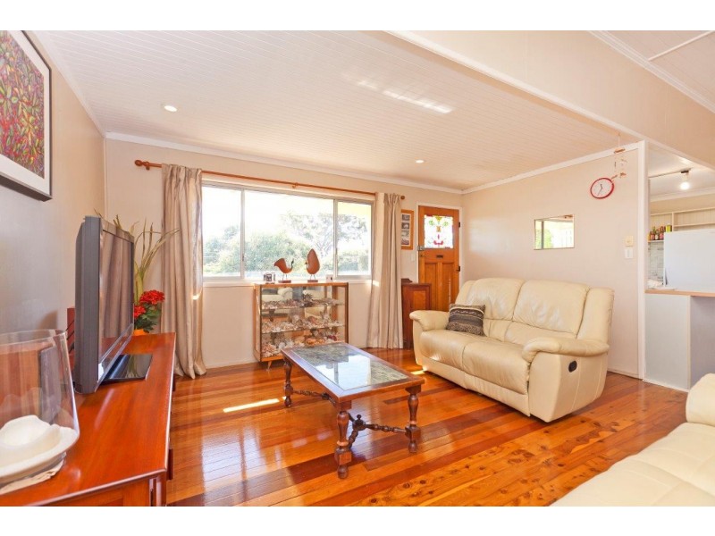 36 Waterview Avenue, Wynnum QLD 4178