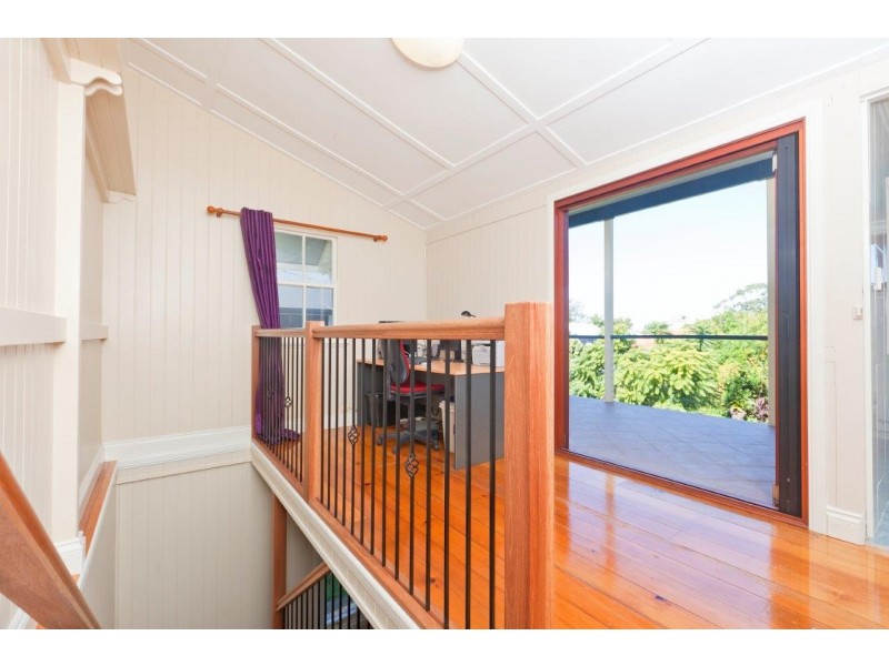 36 Waterview Avenue, Wynnum QLD 4178