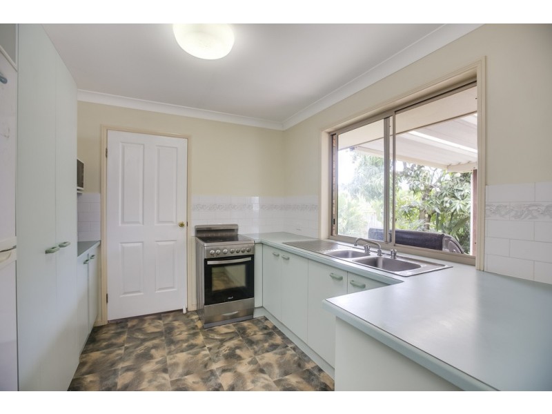 6 Clipper Place, Manly West QLD 4179