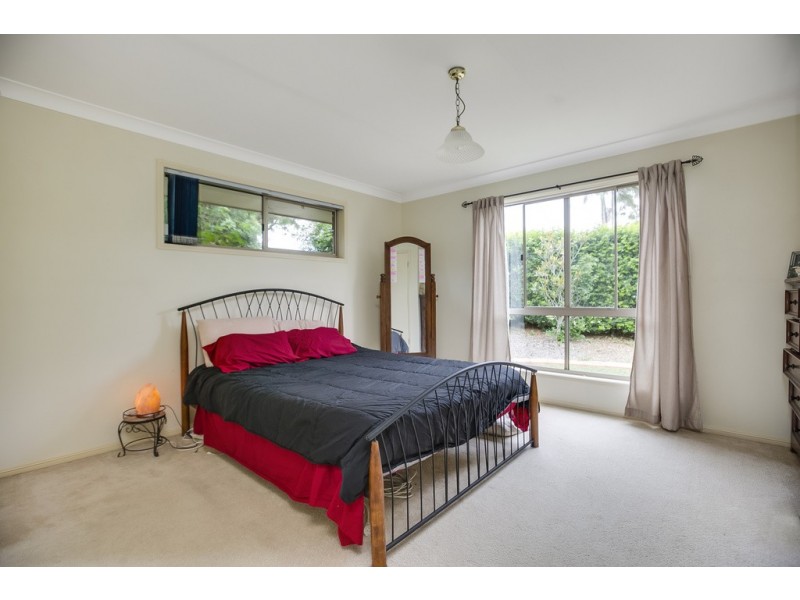6 Clipper Place, Manly West QLD 4179