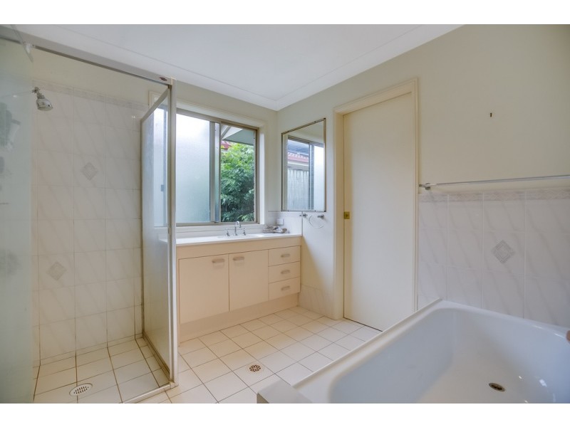 6 Clipper Place, Manly West QLD 4179