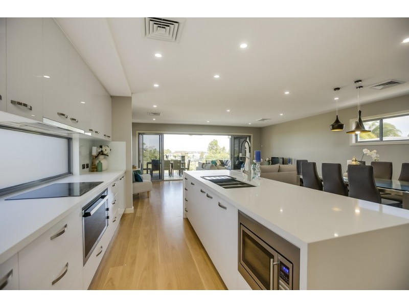 431 Esplanade, Manly QLD 4179