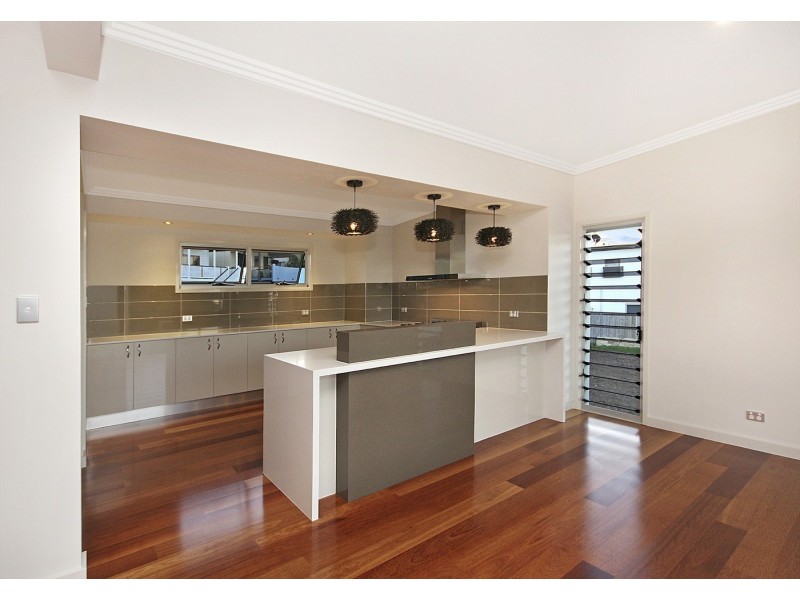 153 Kingsley Terrace, Manly QLD 4179