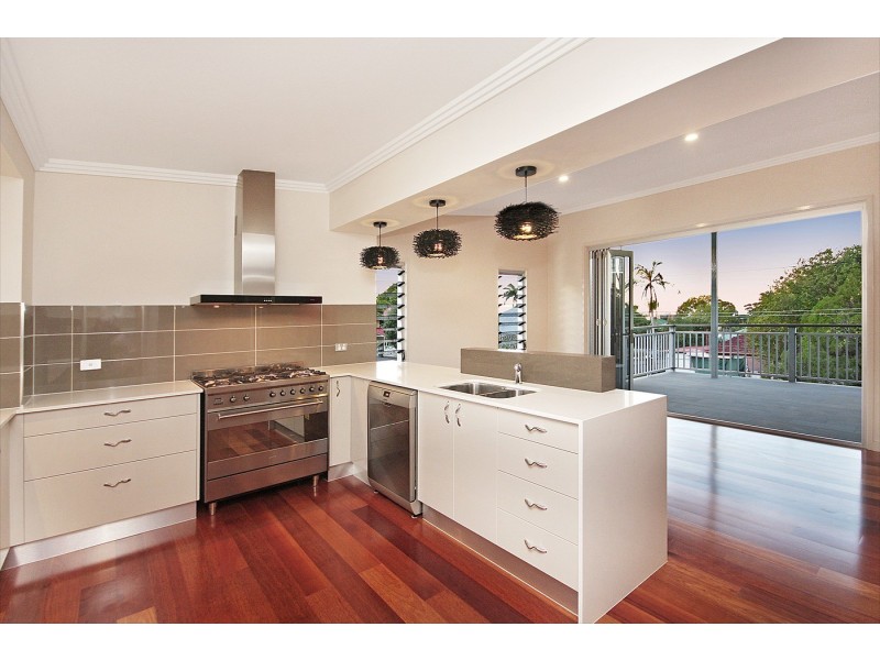 153 Kingsley Terrace, Manly QLD 4179