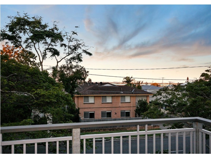 153 Kingsley Terrace, Manly QLD 4179