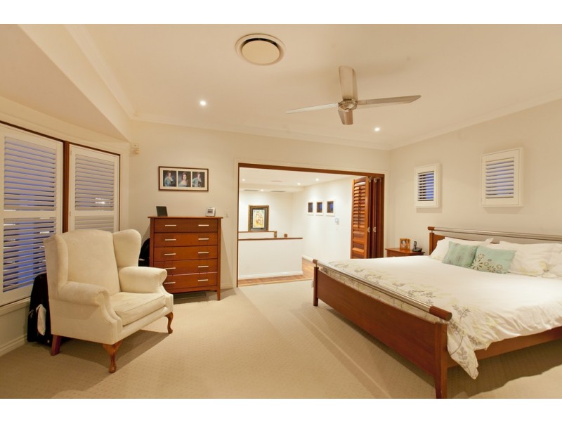 34 Macdonald Street, Lota QLD 4179