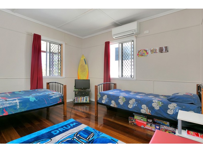 41 Patterson Street, Wynnum West QLD 4178