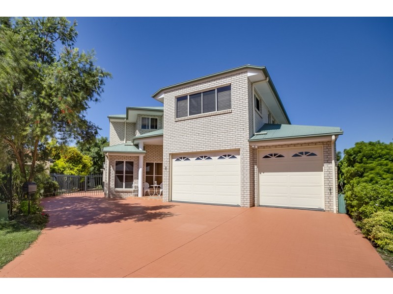 8 Dane Court, Manly West QLD 4179