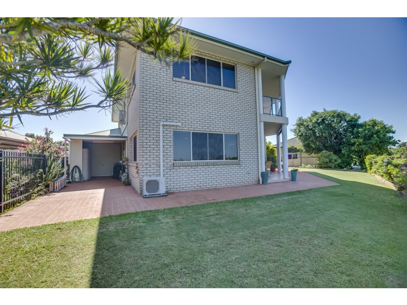 8 Dane Court, Manly West QLD 4179