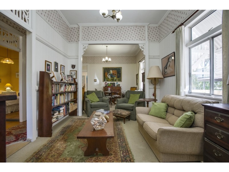 14 Moreton Avenue, Wynnum QLD 4178