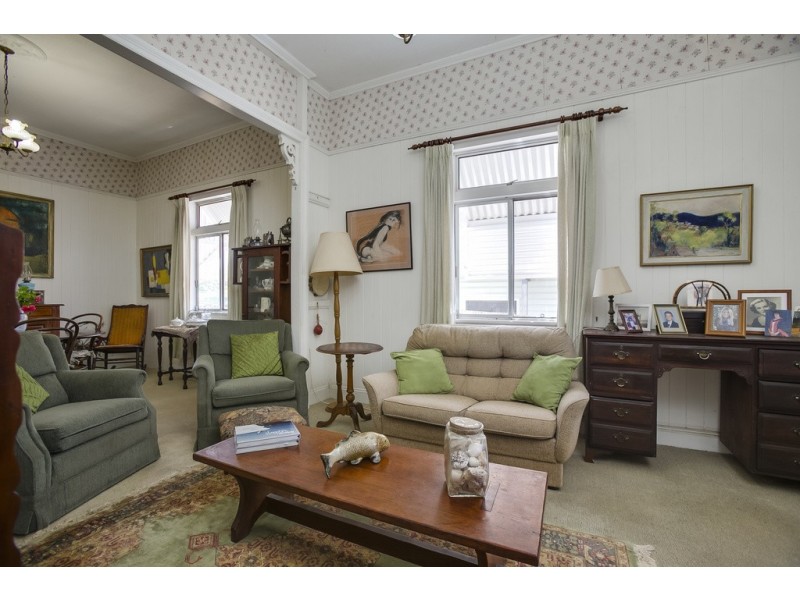 14 Moreton Avenue, Wynnum QLD 4178