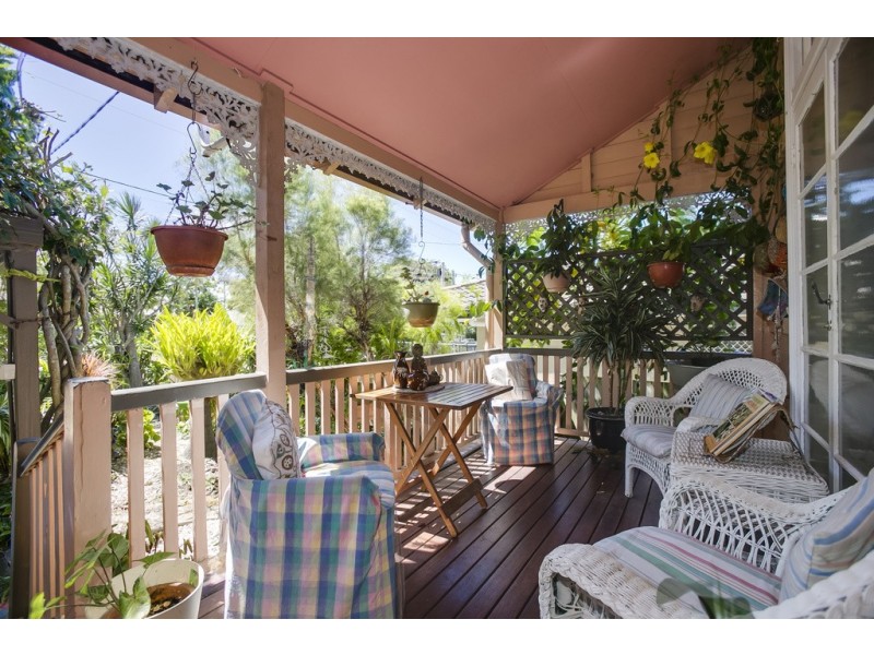 14 Moreton Avenue, Wynnum QLD 4178