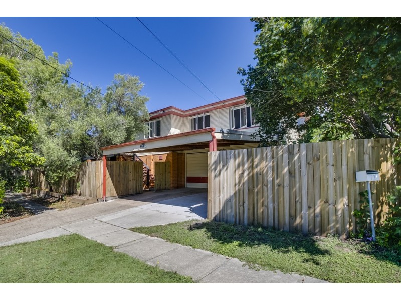 72 Empire Avenue, Manly West QLD 4179