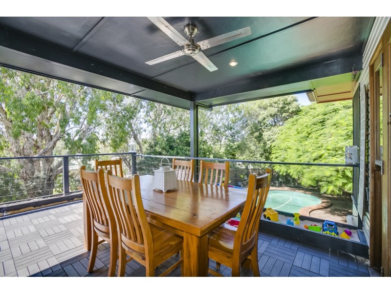 72 Empire Avenue, Manly West QLD 4179