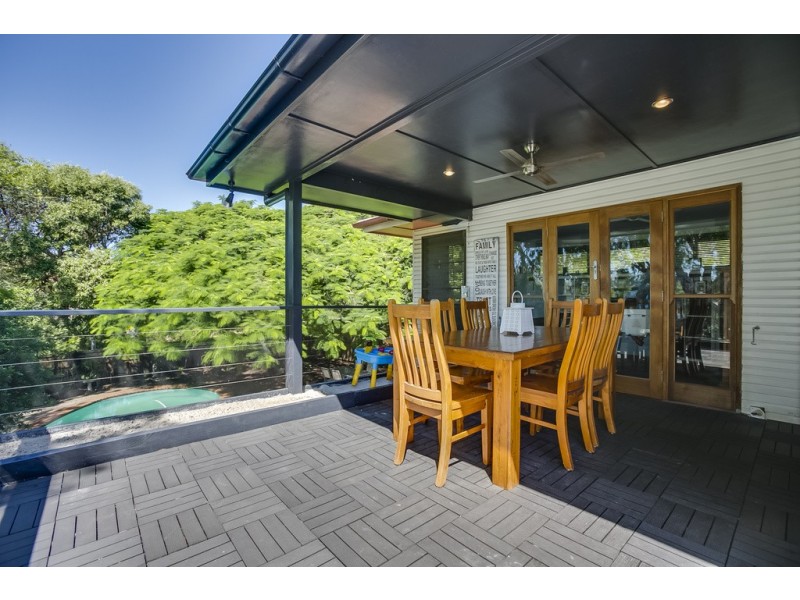 72 Empire Avenue, Manly West QLD 4179