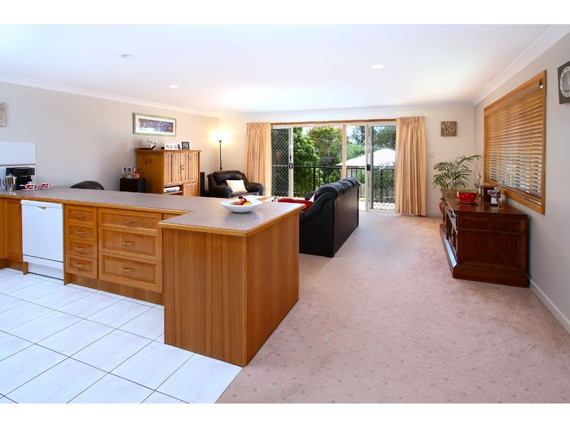 42 Carnation Road, Manly West QLD 4179