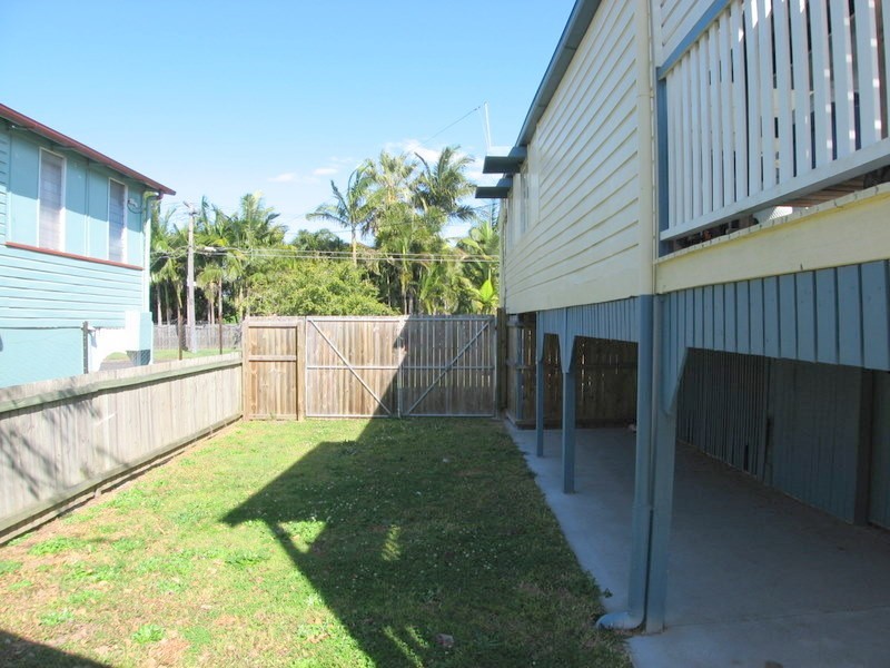11 Pansy Street, Wynnum QLD 4178