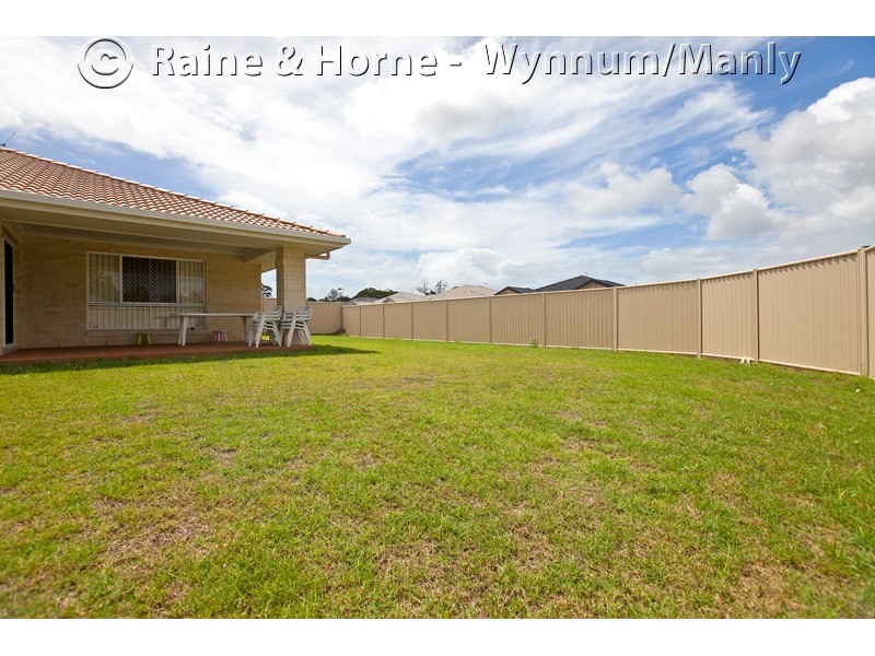 11 Cola Crescent, Wynnum West QLD 4178