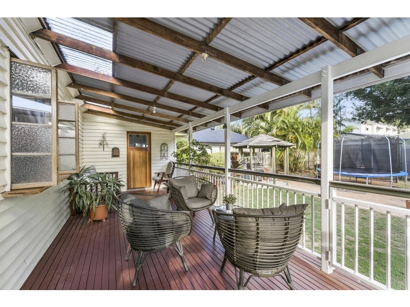38 Strawberry Road, Manly West QLD 4179