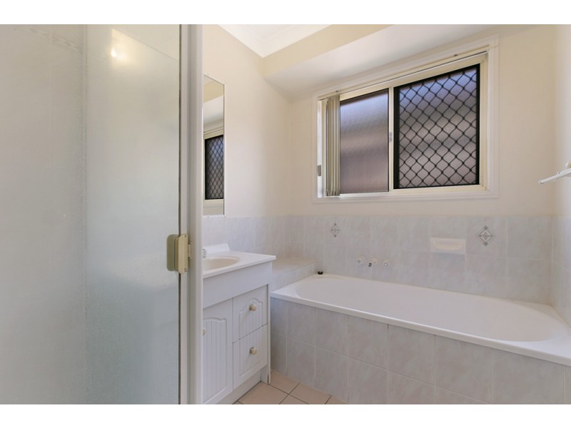 16 Dialba Crescent, Tingalpa QLD 4173