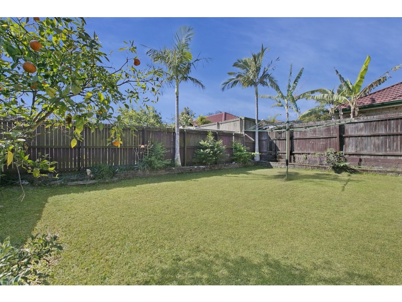 16 Dialba Crescent, Tingalpa QLD 4173