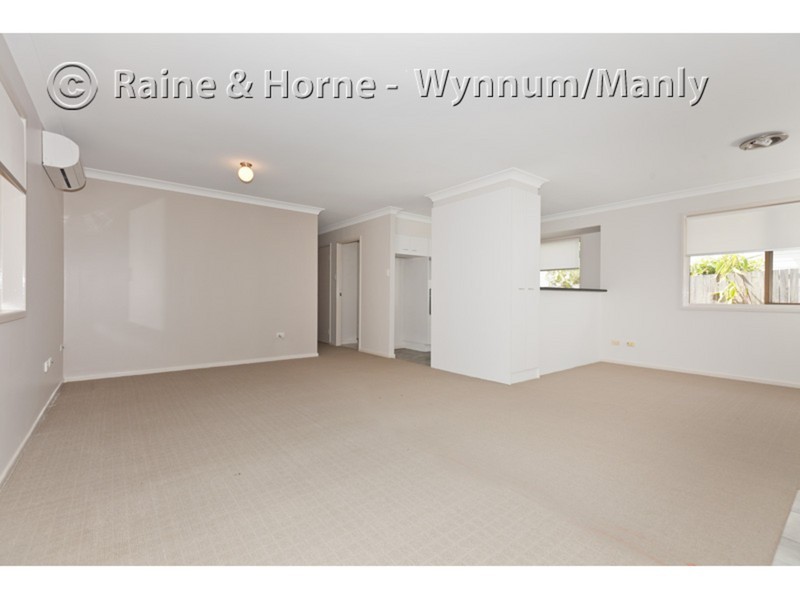 97 Stradbroke Ave, Wynnum QLD 4178