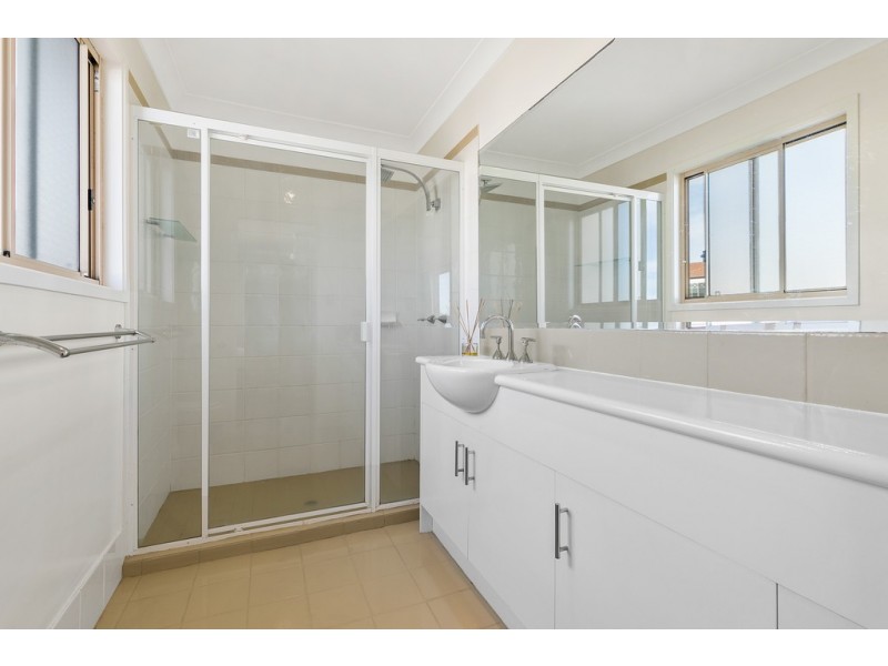 18/22 Dasyure Place, Wynnum West QLD 4178