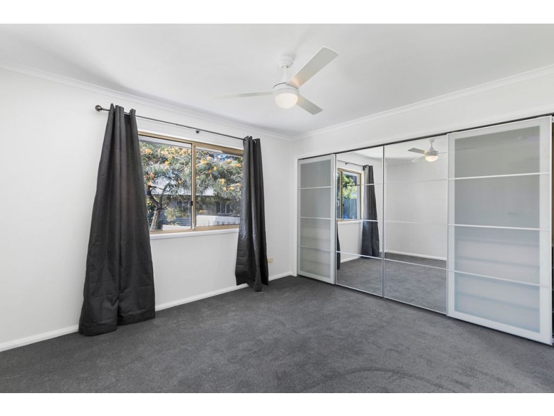 32 Whites Road, Manly QLD 4179