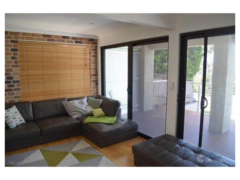 659 Esplanade, Lota QLD 4179