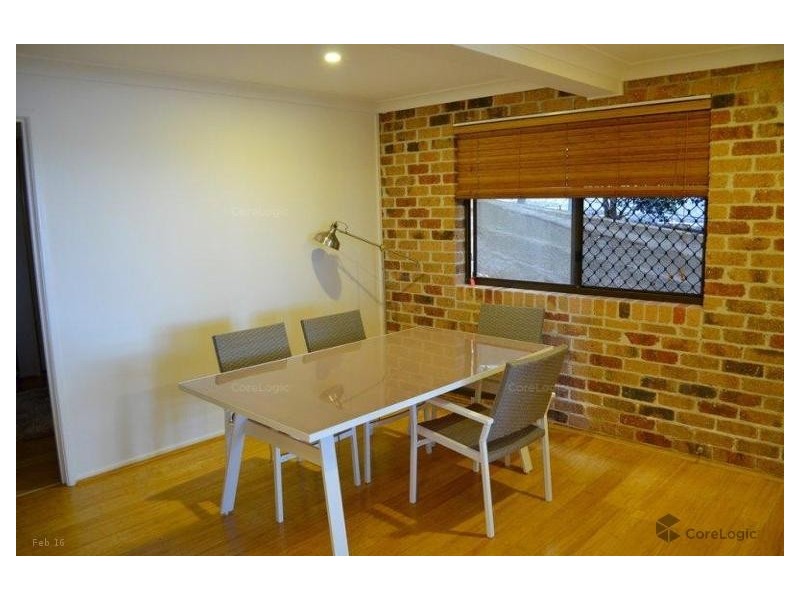 659 Esplanade, Lota QLD 4179