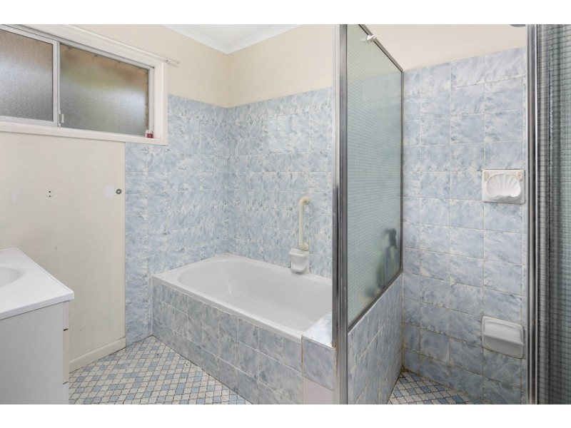5 Penfold Parade, Wynnum QLD 4178