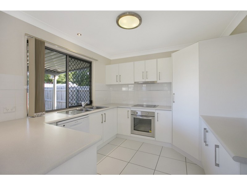 22 Tulip Street, Wynnum QLD 4178