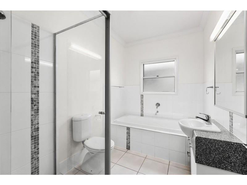 11 Ryder Street, Wynnum QLD 4178