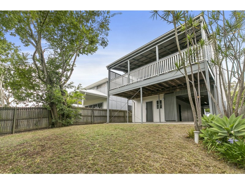 11 Ryder Street, Wynnum QLD 4178