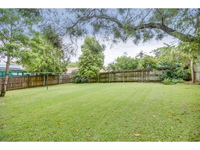 58 GANNON AVE, Manly QLD 4179