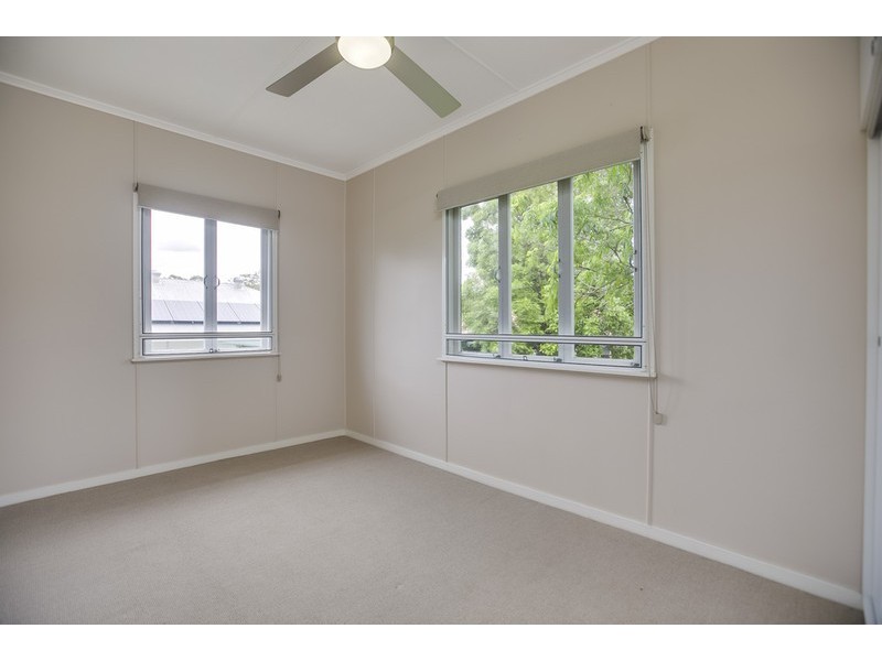 58 GANNON AVE, Manly QLD 4179