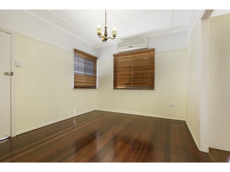138 DIBAR STREET, Wynnum QLD 4178