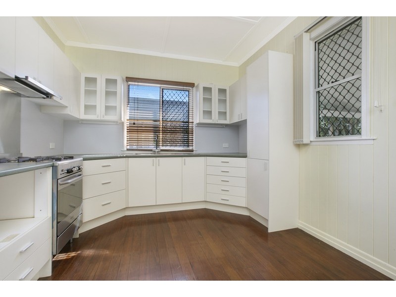 138 DIBAR STREET, Wynnum QLD 4178