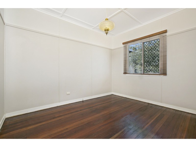 138 DIBAR STREET, Wynnum QLD 4178